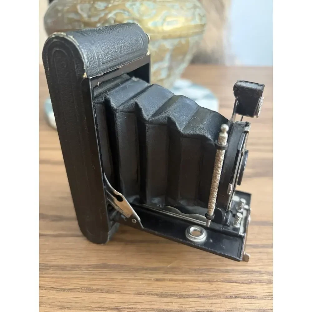 Antique 1920s Kodak Vest Pocket Model B 127 Film Kodak Folding Camera